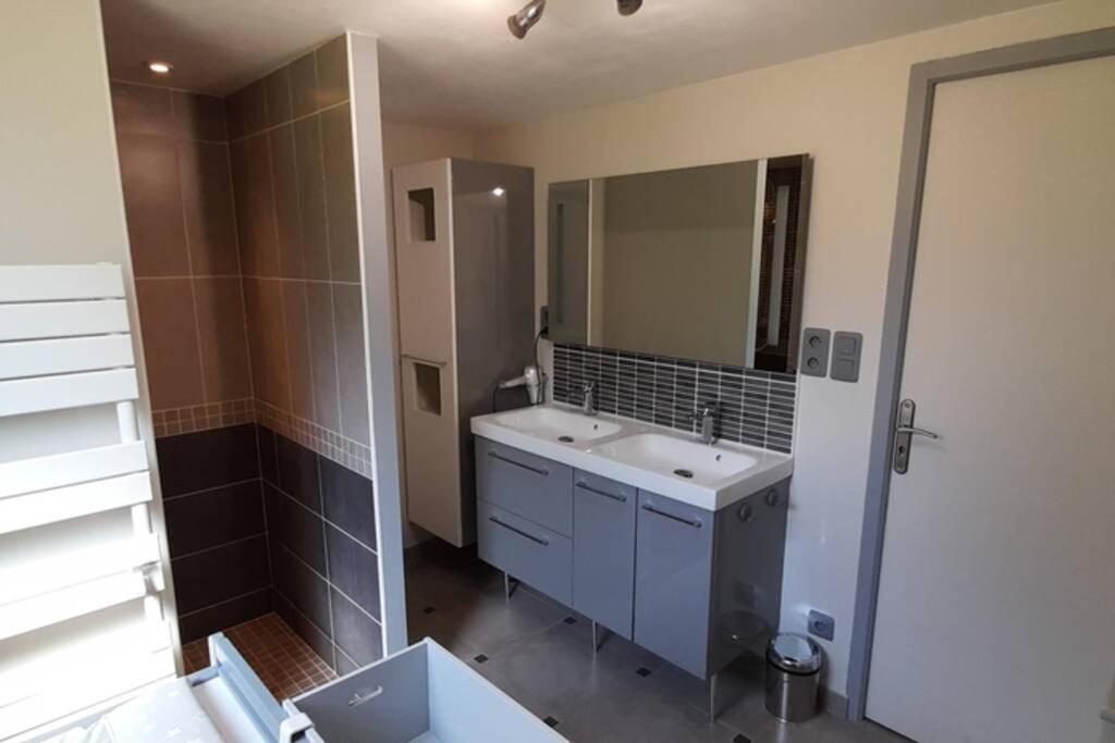 Maison En Colombage Renovee La Fontenelle  Kültér fotó